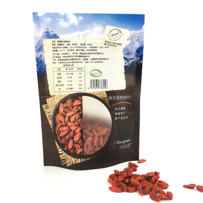 Der weiße schwarze rosa stehende Beutel, der Plastik-Doypack verpackt, stehen herauf Beutel mit Fenster